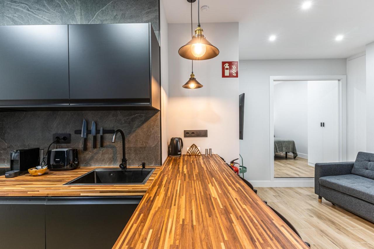 Vr Latina Apartments マドリード エクステリア 写真
