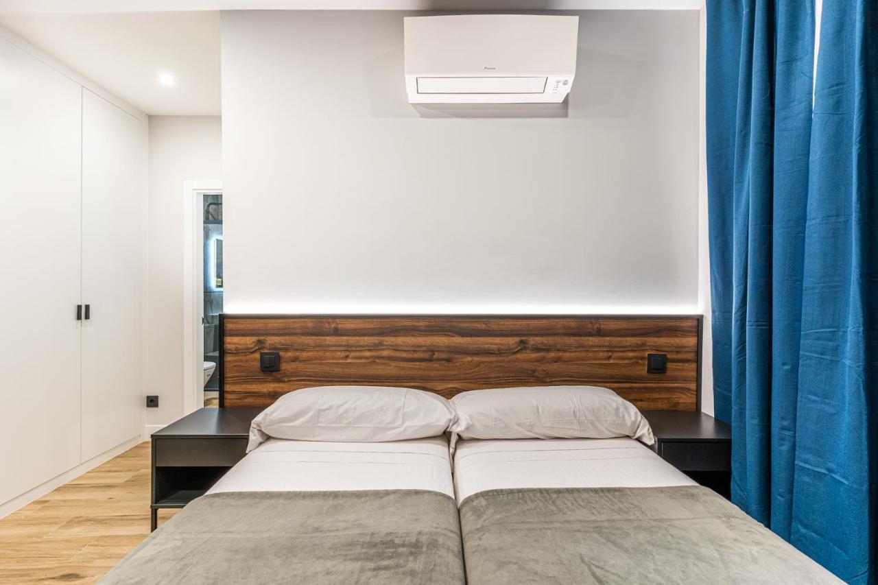 Vr Latina Apartments マドリード エクステリア 写真
