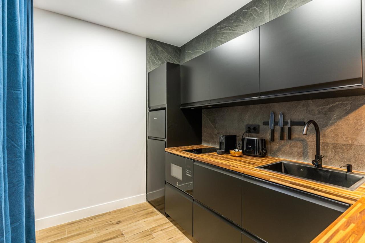 Vr Latina Apartments マドリード エクステリア 写真